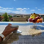 Private With Pool In Villa *