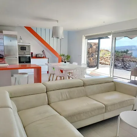 Villa Private With Pool In